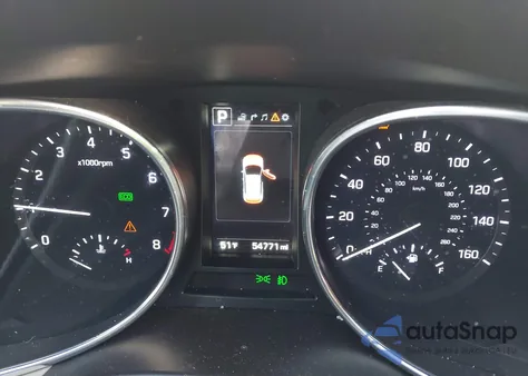 2017 Hyundai Santa Fe Sport 2.4L z USA, uszkodzony, nr VIN 5XYZUDLB3HG482999